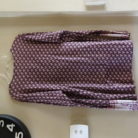 VGUC. American Eagle Outfitters Bohemian style shirt. - Picture 2 of 7